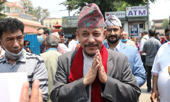 एमालेबाट बाहिरिए केशव स्थापित